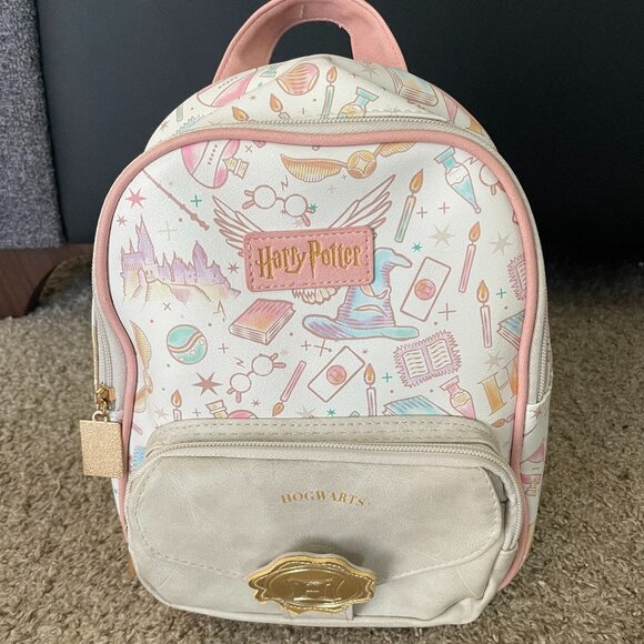 harry potter jansport backpack Mini for Kids Toddlers - 11" Iconic Woven Small Backpack Bundle w Button | Preschool Daycare Kindergarten | Fits Boys Girls Alike Zipper pulls have cord tabs for easy grab access Harry Potter Senior Backpack for